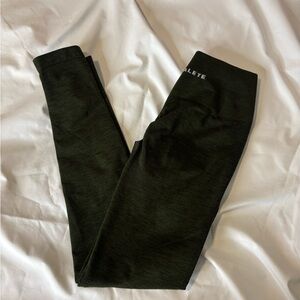 Alphalete Amplify Evergreen Leggings